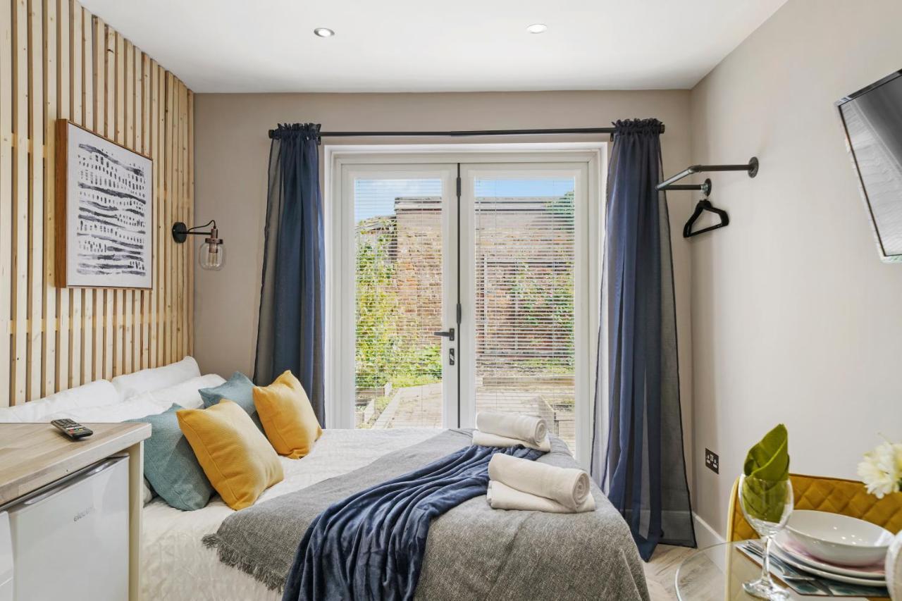 Cosy Heathrow - Parking - Garden Apartamento Londres